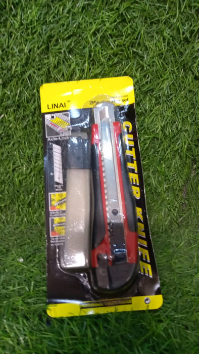 18mm Plastic Handle Cutter Knife