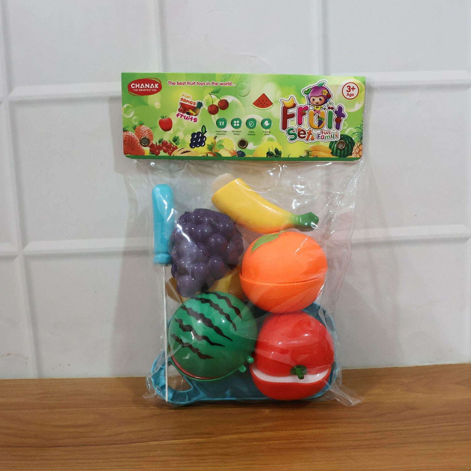 Kids Fruit Cutting Play Set with Velcro Fruits, Knife and Board for Learning Fun