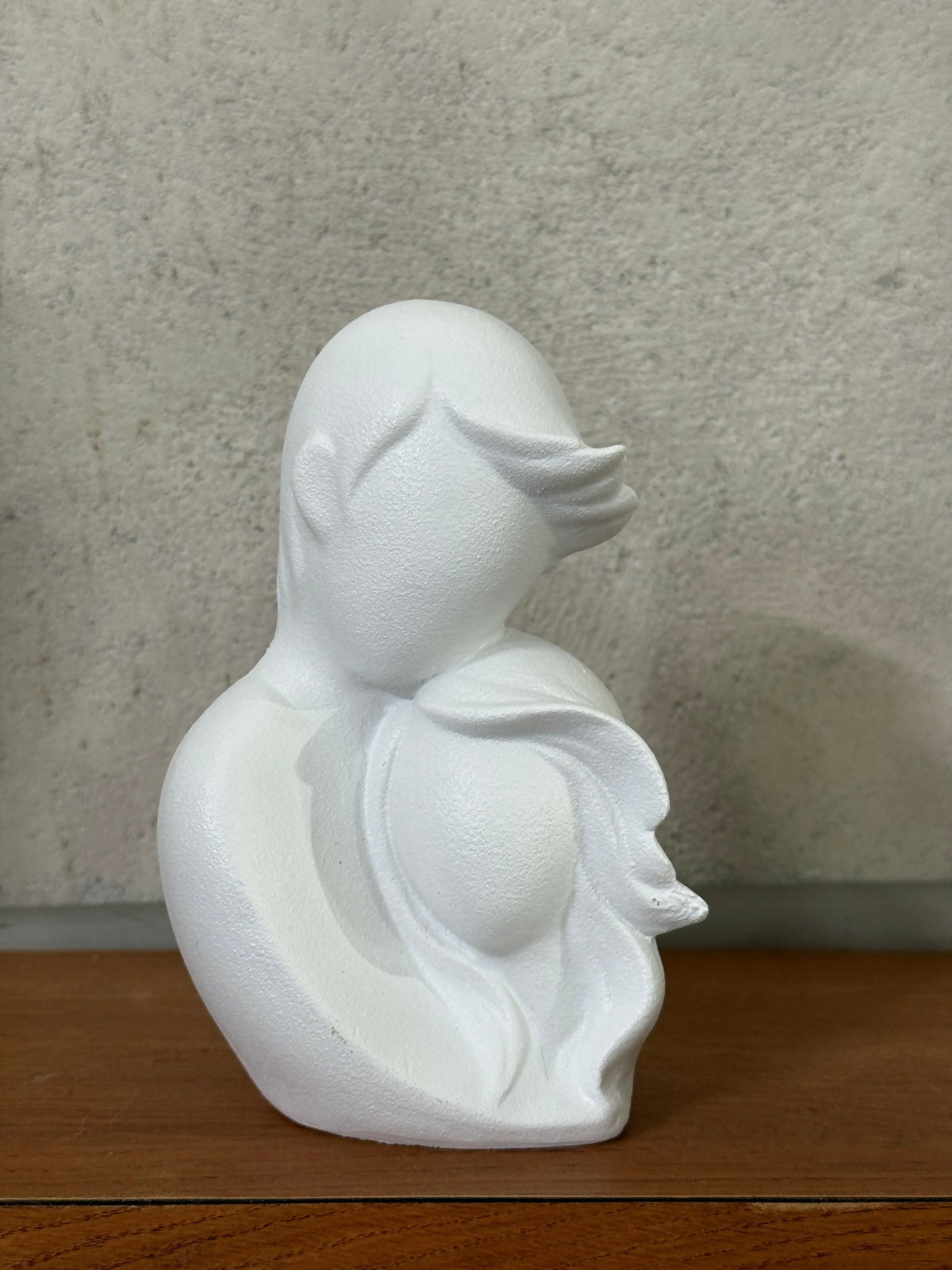 Abstract Couple Figurine for Home Decor | Modern Tabletop Sculpture