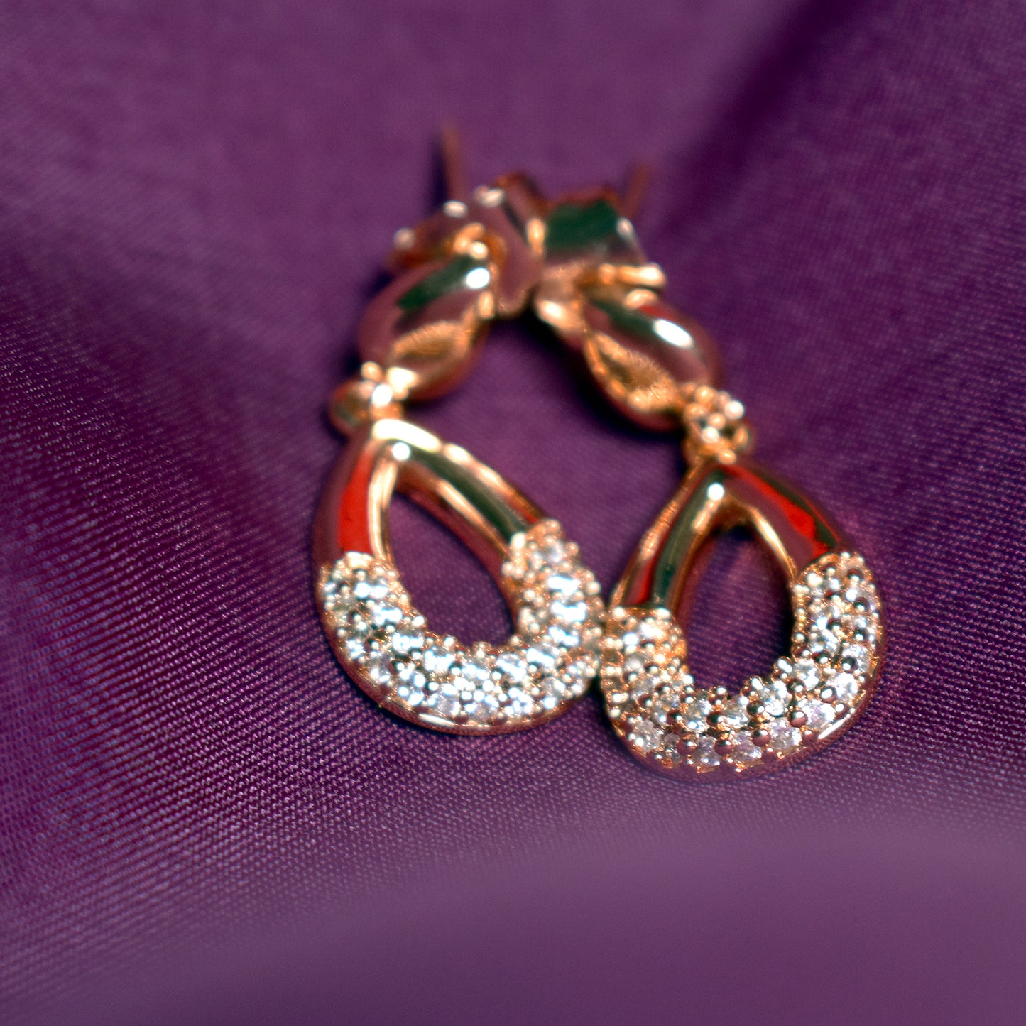 Timeless Traditional Earrings - Classic Elegance and Style