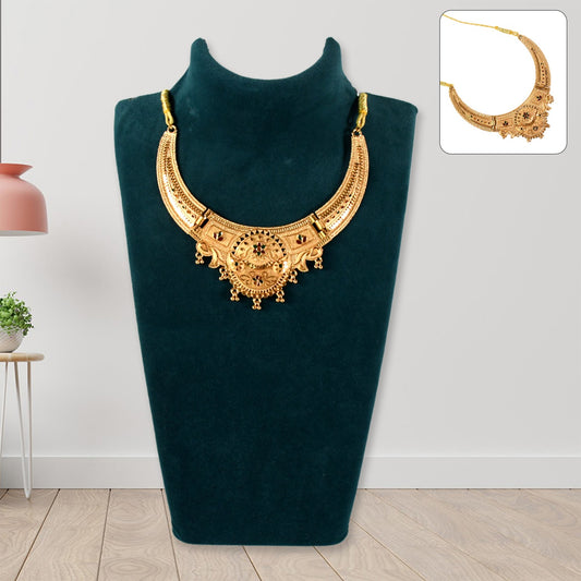 Elegant Gold-Plated Necklace Set