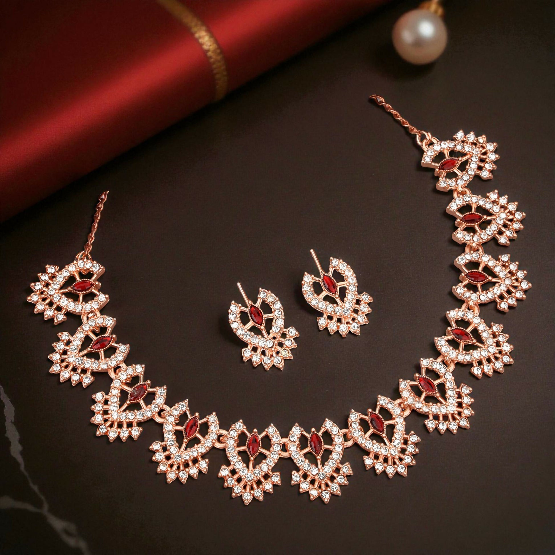 Bold Gold-Tone Black Stone Choker with Pearl Drops