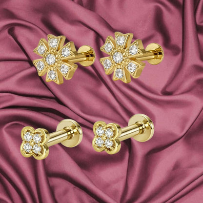 Gold pleated 5mm floral stud earrings with four-petal clover design