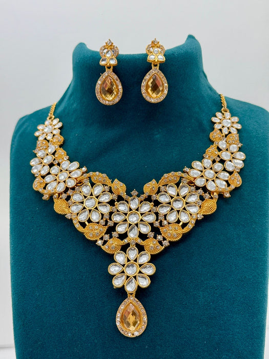 Beautiful Flower Design Necklace Set with Earrings - Elegant Floral Jewelry