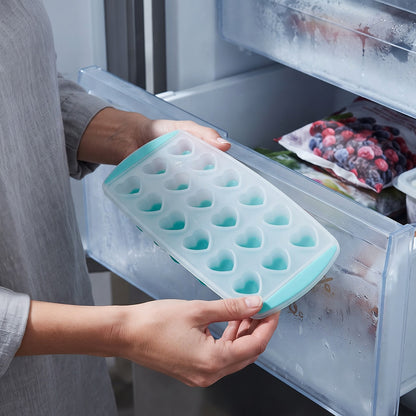 Reusable freezer ice tray detail