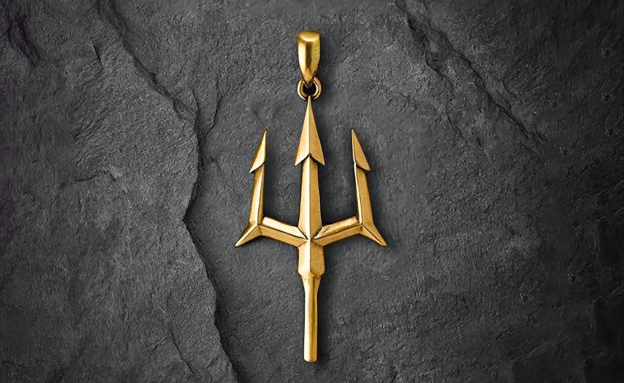 Trishul Pendant for Men and Women, Unisex Locket, Daily Wear Pendant