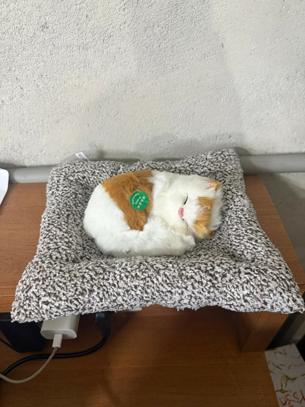 Sleeping Cat Car Dashboard Decor Soft Plush Showpiece for Auto Interior