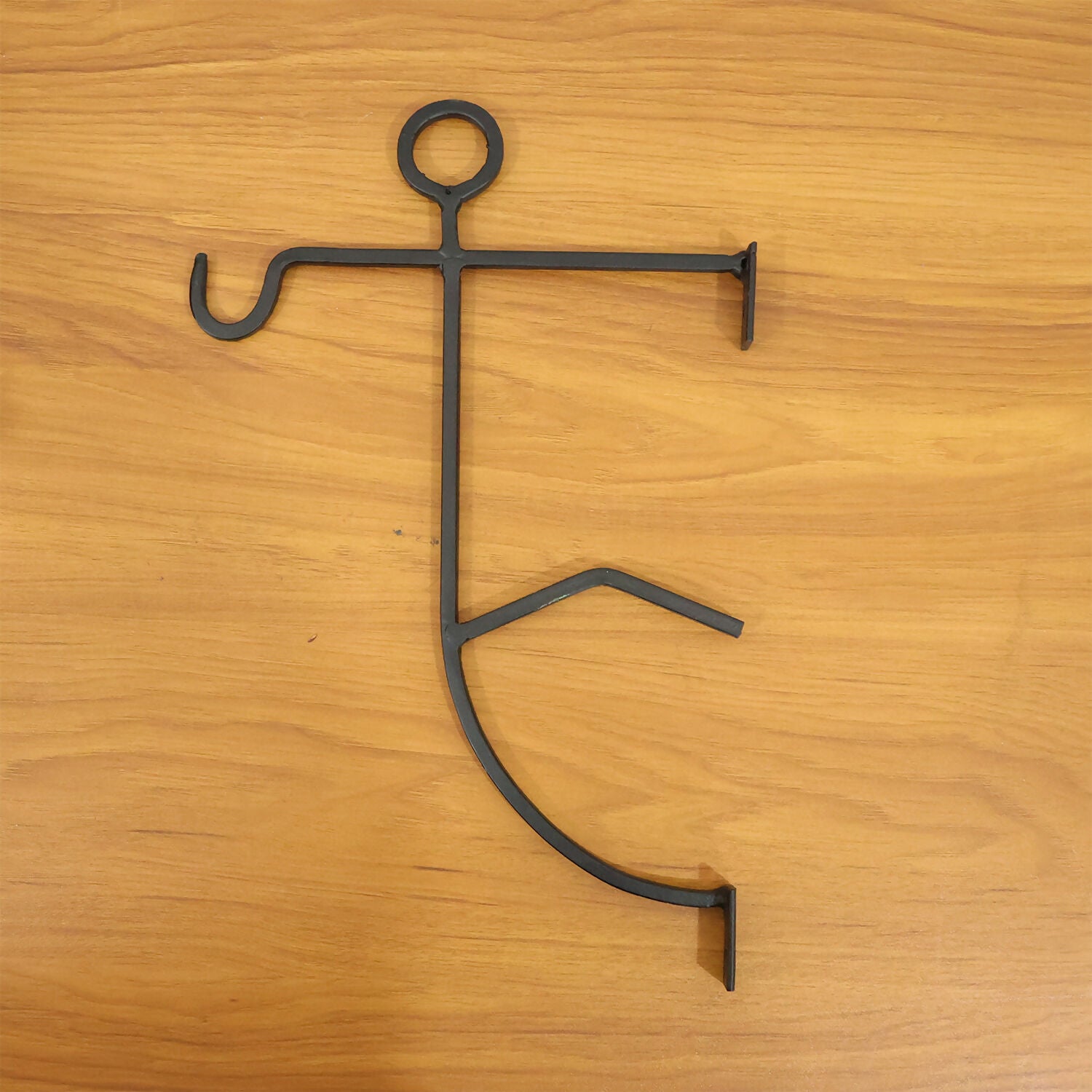 Creative Hanging Man Wall-Mounted Flower Pot Stand for Home & Garden Décor (5 x 6 Inch)
