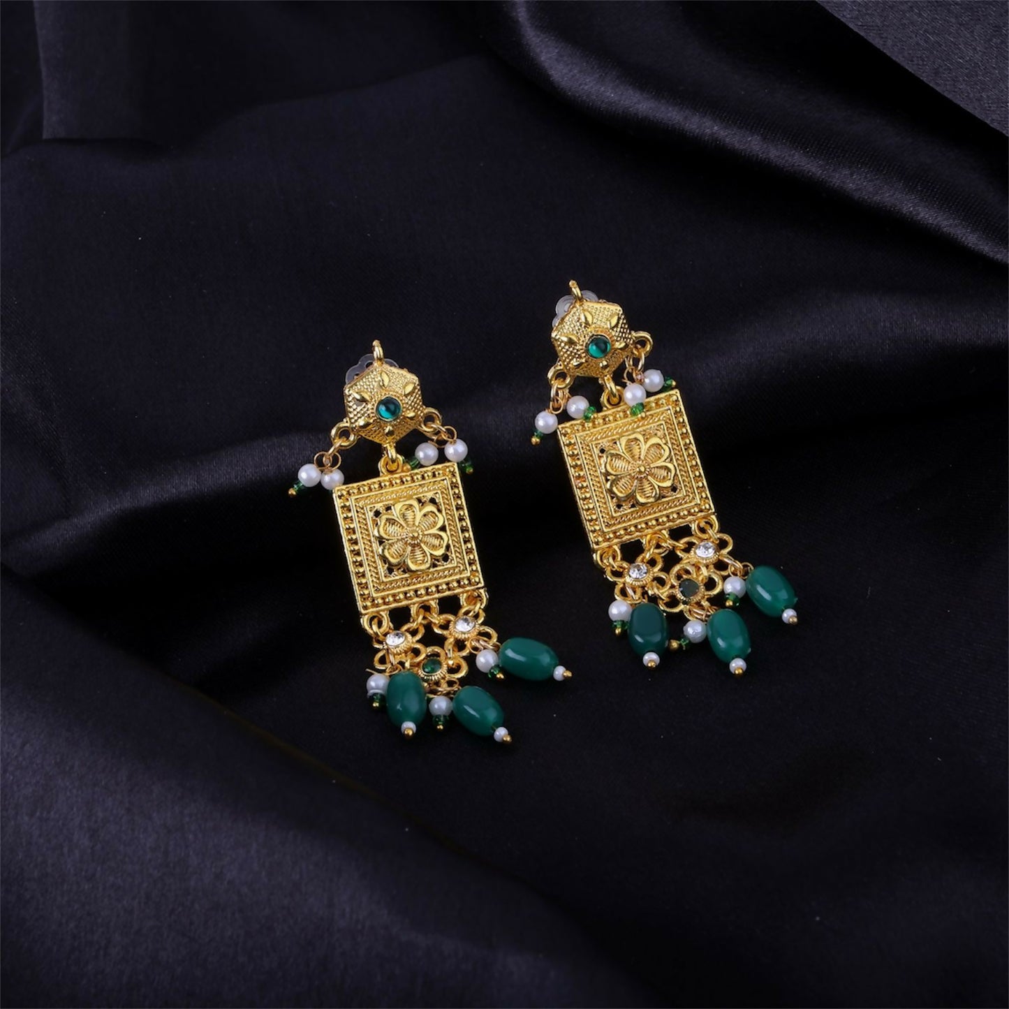 Rajputi Royal Green Aad – Traditional Rajasthani Jewellery set with Earrings for Women & Girls