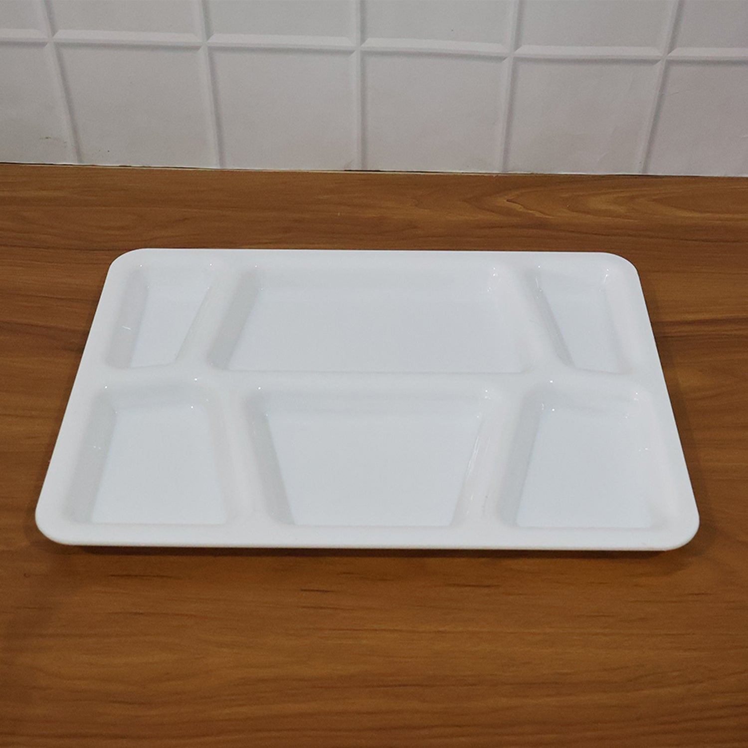 Plastic Multi-Compartment Rectangular Meal Serving Tray / Plate (1 Pc / White)