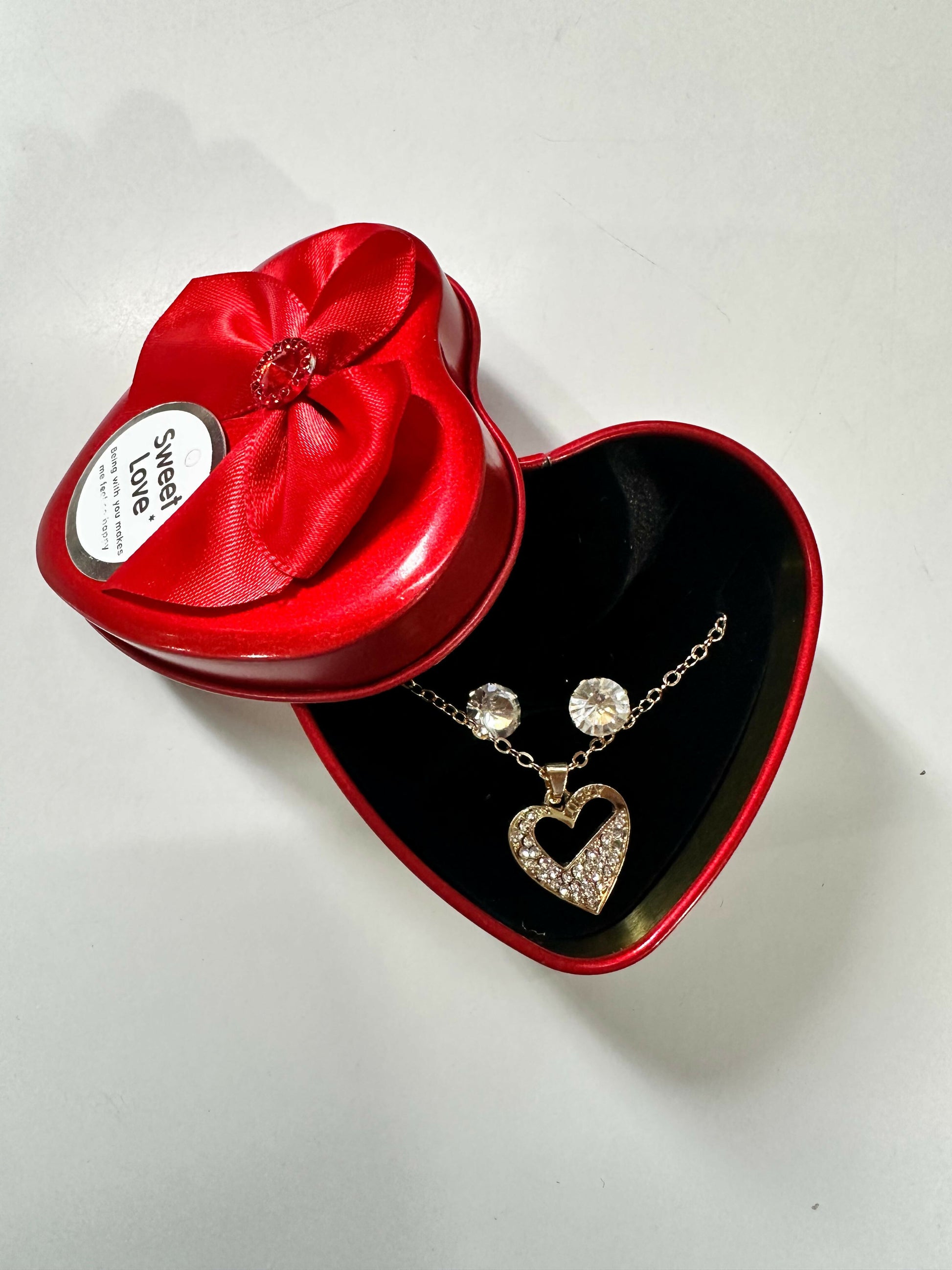 Heart Pendant Necklace Gift Set with Decorative Heart Box for Gifting ( DESIGN MAY VARY OF THE NECKLACE)