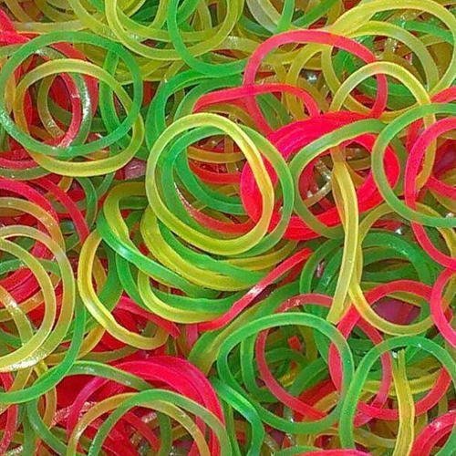 Assorted multicolor rubber bands, ideal for office and school