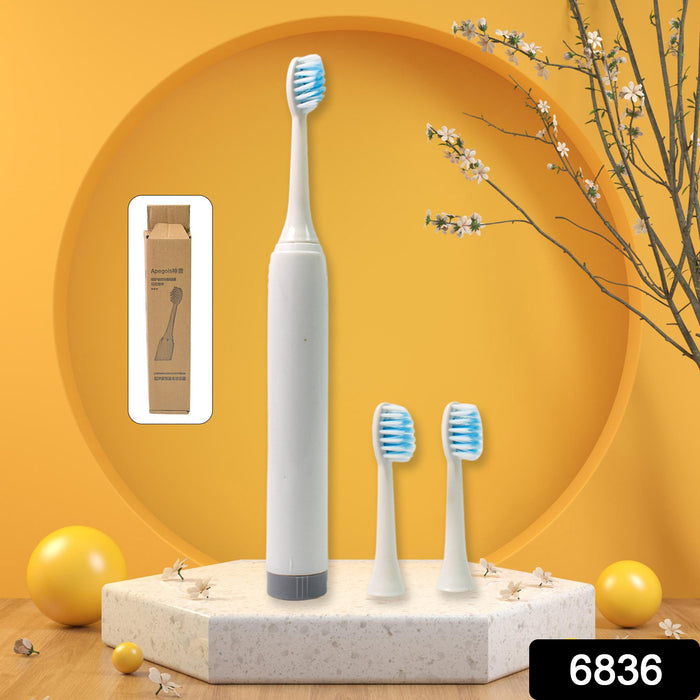 CleanTrio Electric Brush