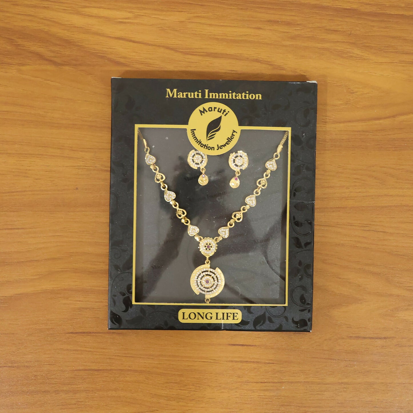 Elegant Queen Inspired Necklace Set with Royal Design for Women Festive Wear