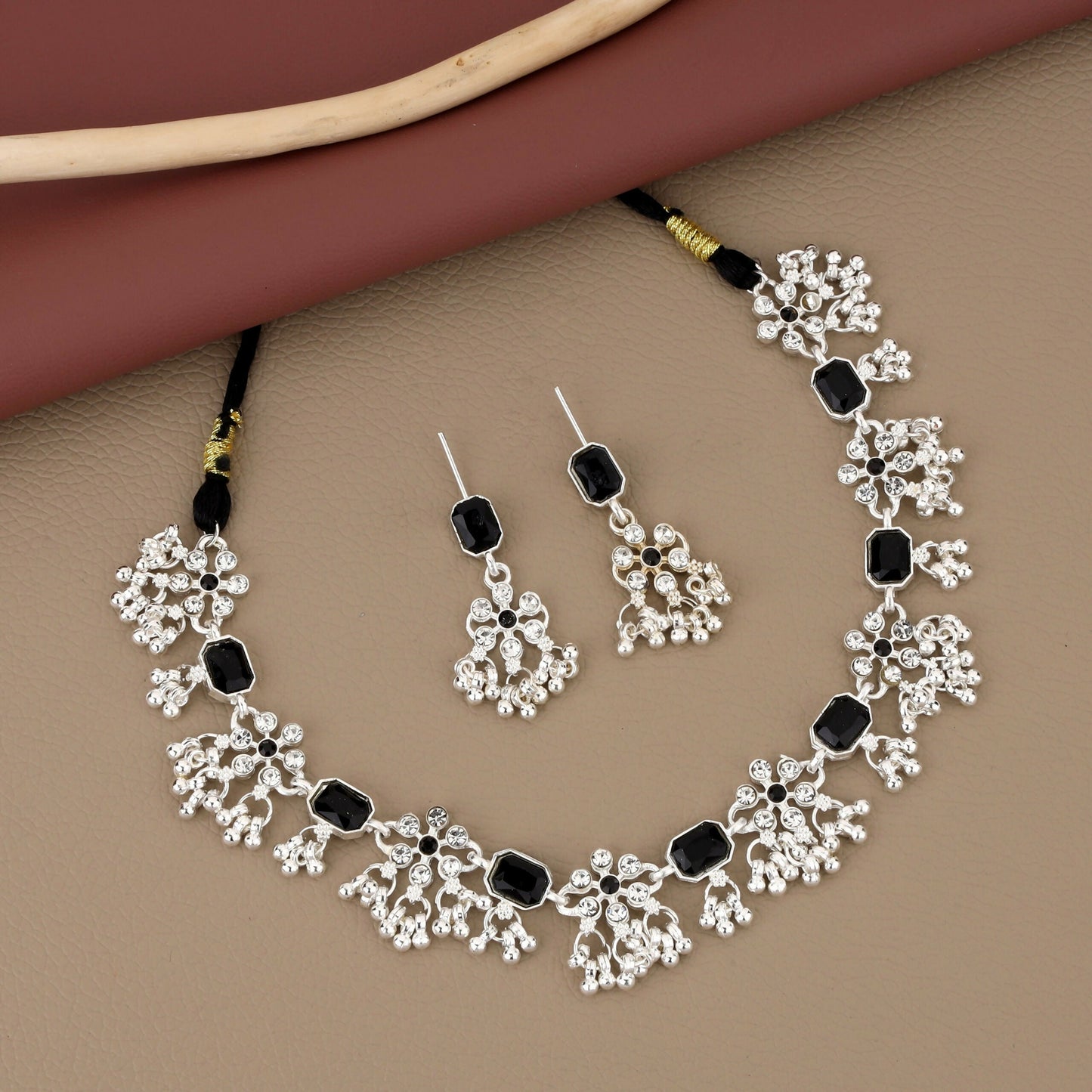 Striking Oxidized Silver-Toned Choker Set with Black Stones