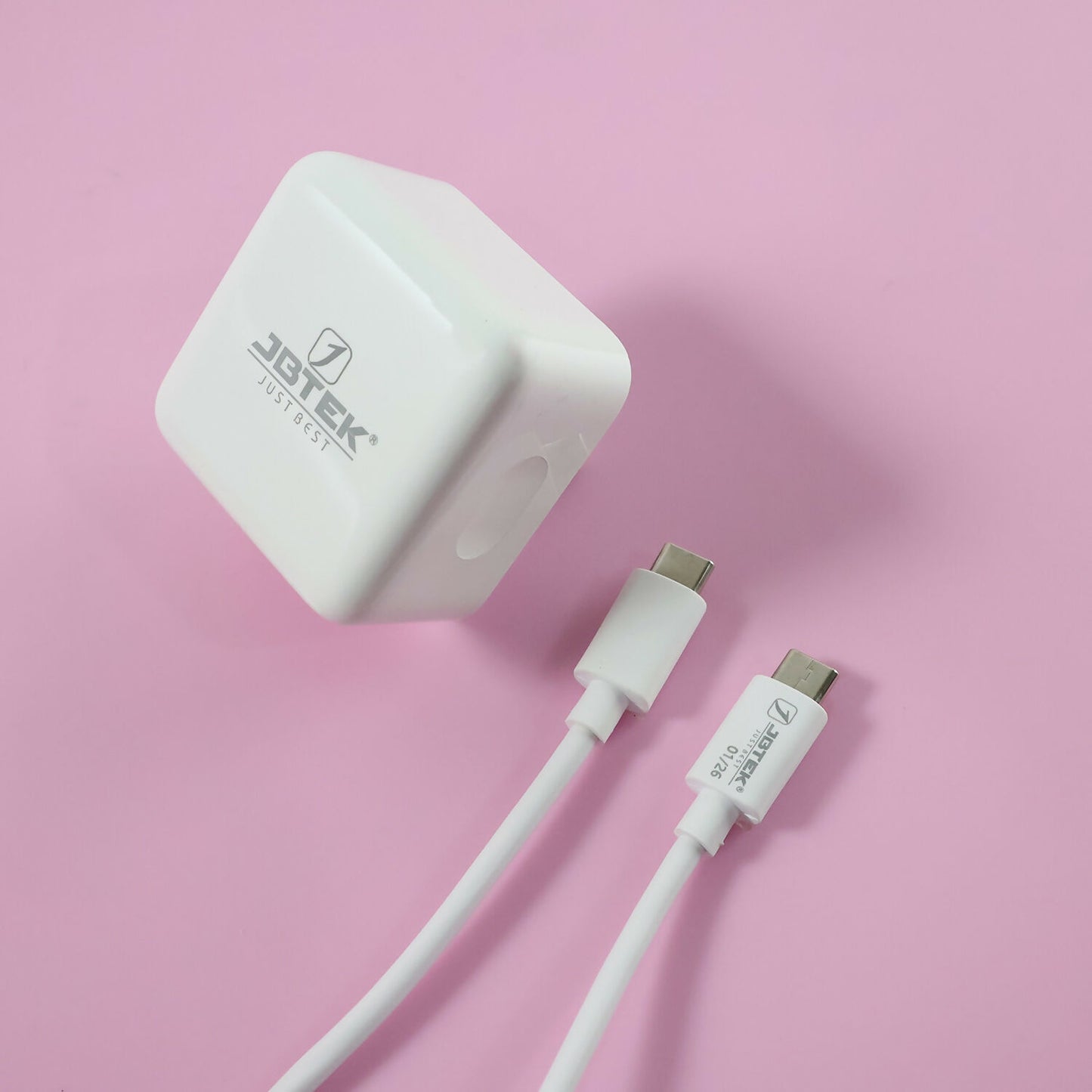 USB Type C 30W Fast Charging Adapter with Type C to Type C Cable for Smartphones