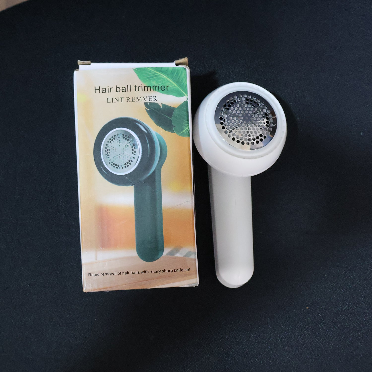 Portable Lint Remover with USB Cable (1 Pc)