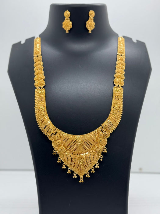 Exquisite Gold Long Rani Haar Necklace with Matching Earrings – Bridal Luxury Jewellery Set