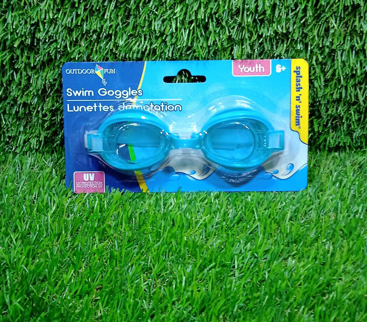 SWIMMING GOGGLES WITH ADJUSTABLE CLEAR VISION ANTIFOG WATERPROOF SWIM
