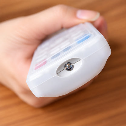 Large silicone remote control cover - opening detail