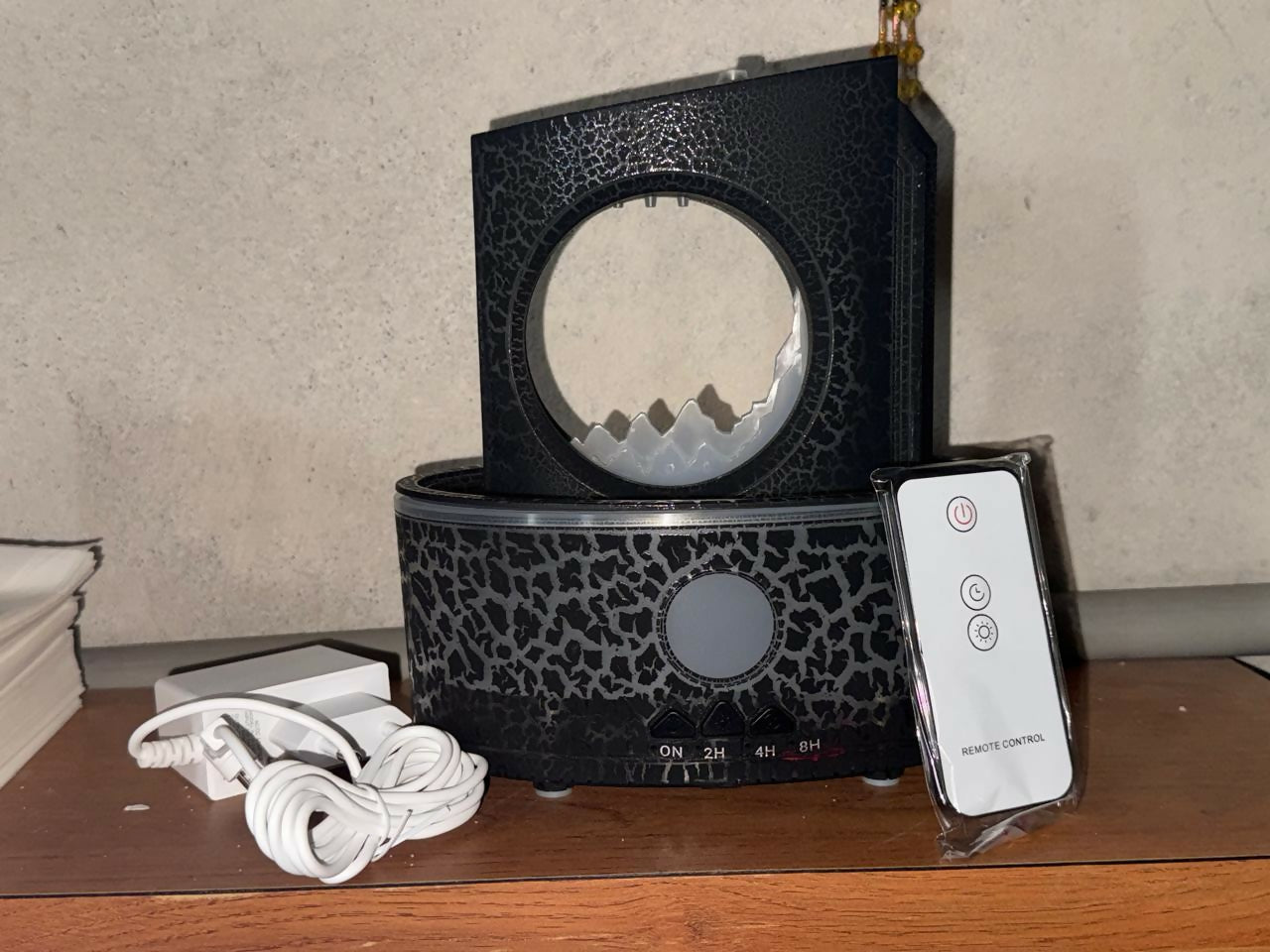 Mountain Scene Aroma Diffuser with LED Flame & Mist | Crackle Design Humidifier