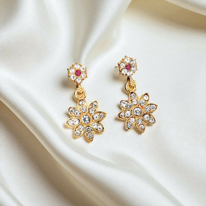 Diamond-Look Floral Choker Necklace Set with Accent Stones