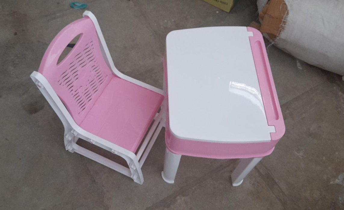 4594ए लड़कों और लड़कियों के लिए स्टडी टेबल और कुर्सी सेट, पेंसिल के लिए छोटे बॉक्स के साथ प्लास्टिक उच्च गुणवत्ता वाली स्टडी टेबल (गुलाबी)