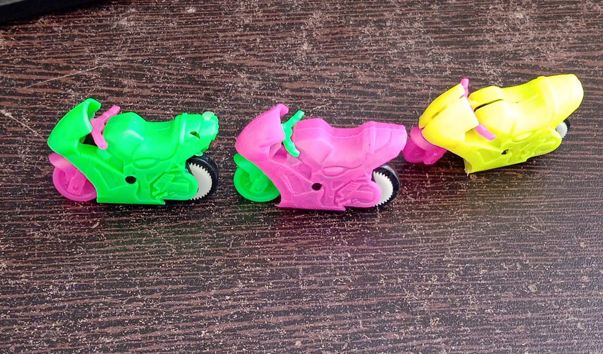 Pull Back Motorcycle Toys, Tiny Gift Latte Motorcycles Toy for Kids Boys Age 3-8 Year Old