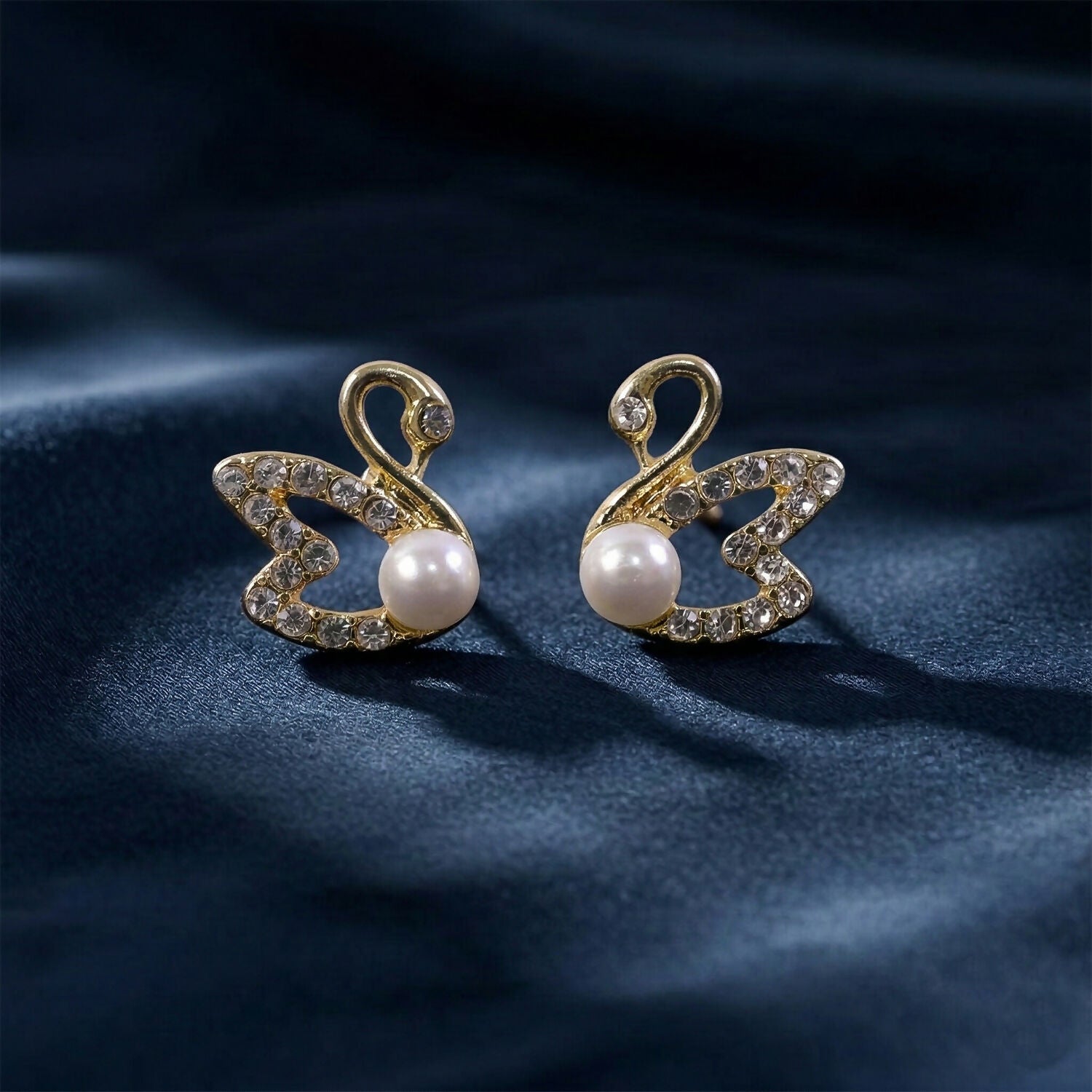 Cute Pearl Butterfly Stud Earrings for Women And Girls