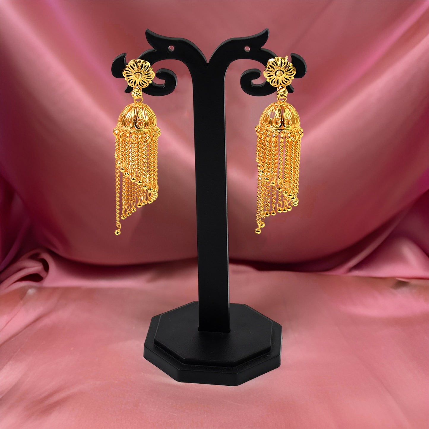 Regal Radiance: The Ultimate Jumka Earrings