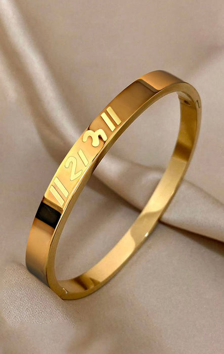 Golden Shree Ram written Kada, Anti-tarnish Bracelet, Skin friendly