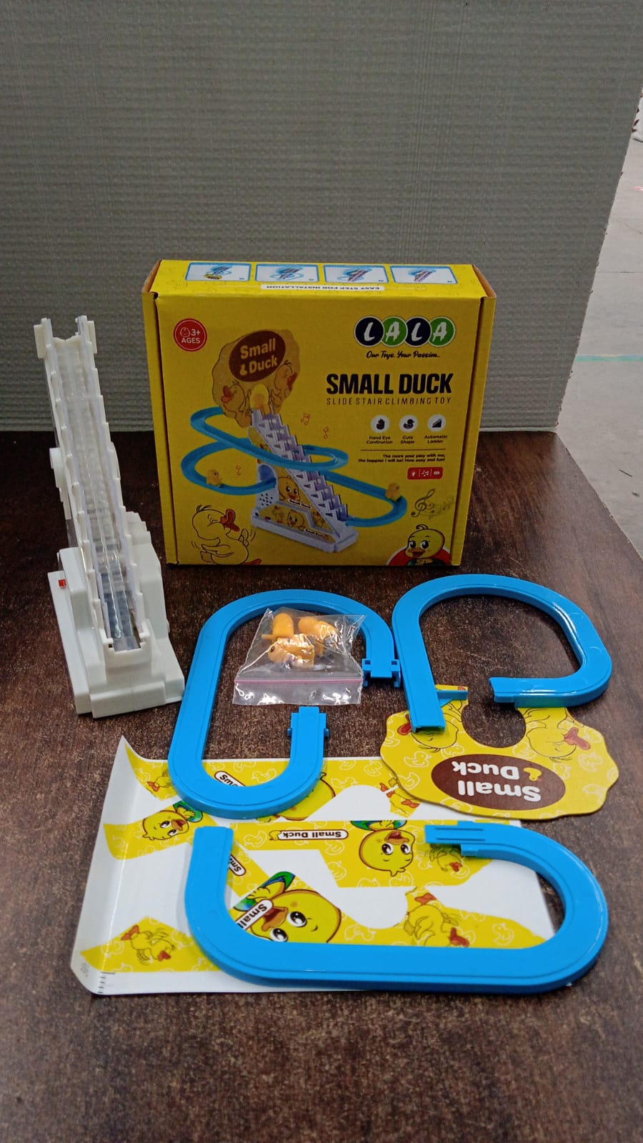 LALA Small Duck Climb Stairs Toy Roller Coaster with Flashing Lights & Music (3 Ducks)