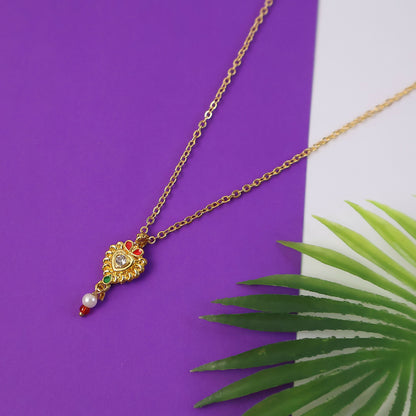 Elegant Heart Motif Pendant Necklace with Chain for Women