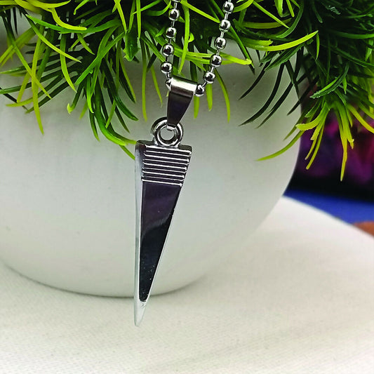 Steel Look Pointed Chain Pendnet