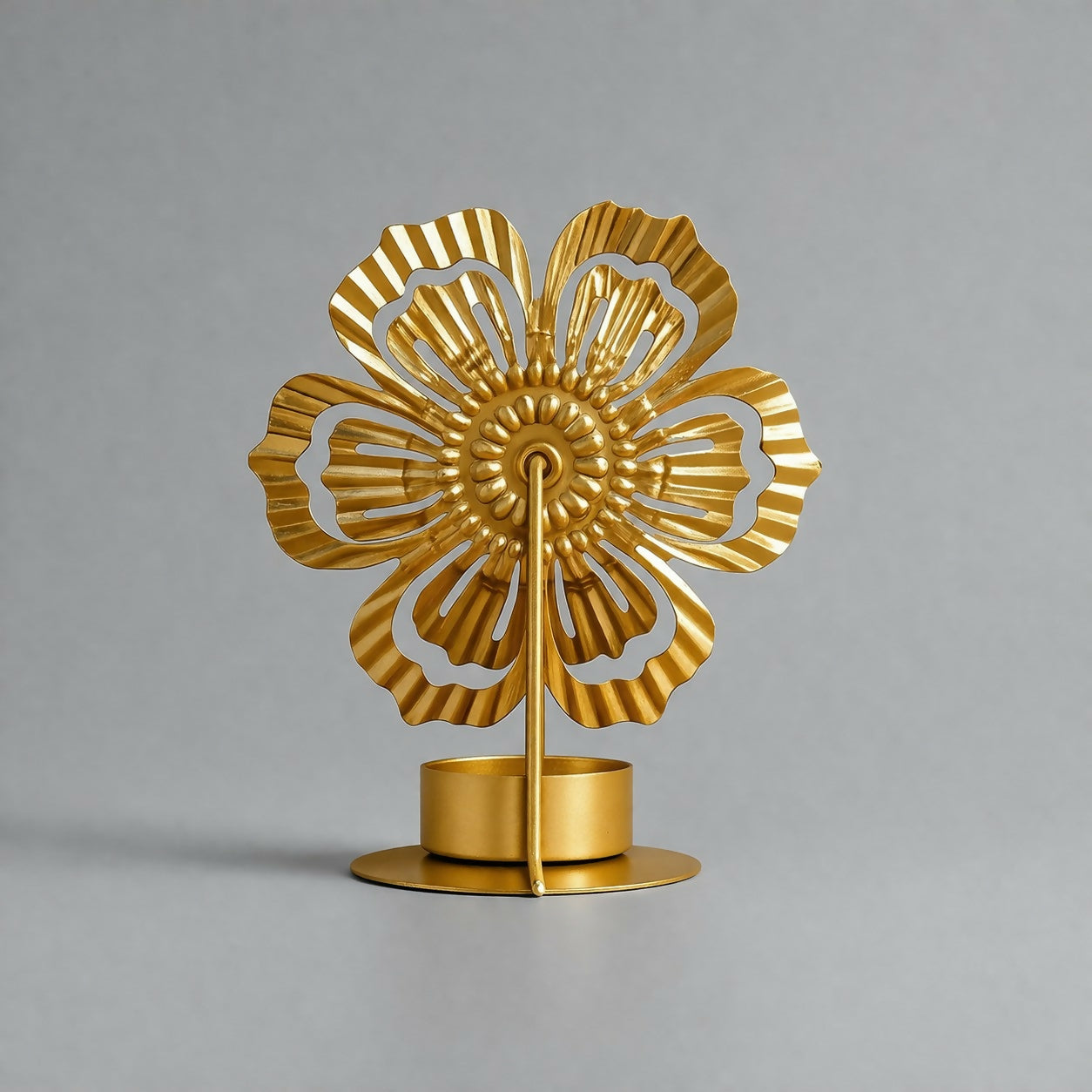 Metal Flower Tealight Candle Holder Decorative Table Showpiece