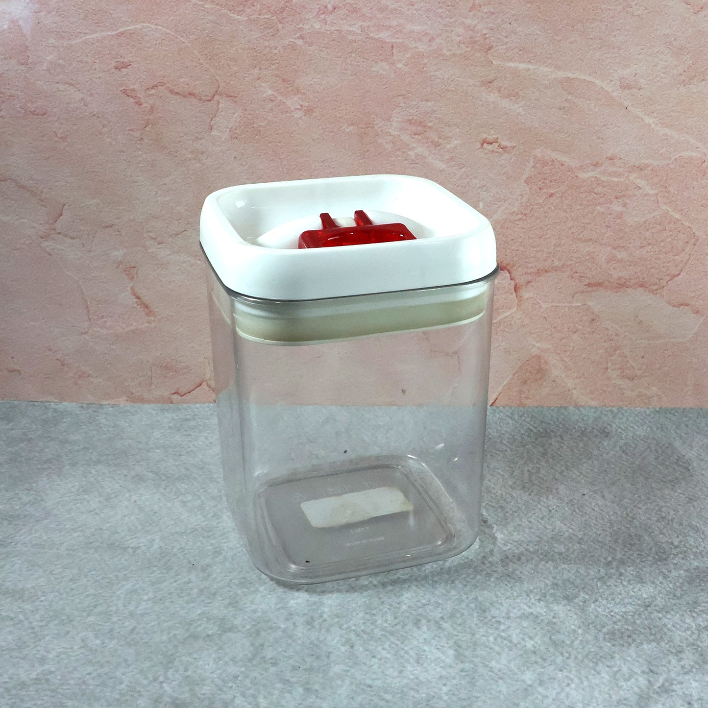 Airtight Lock & Seal Transparent Kitchen Storage Container (1100 ML)