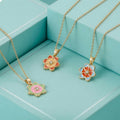 Elegant Floral Gold Pendant Necklace – Feminine & Stylish Accessory
