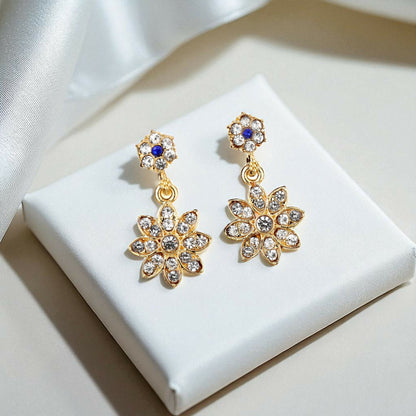 Diamond-Look Floral Choker Necklace Set with Blue Accents