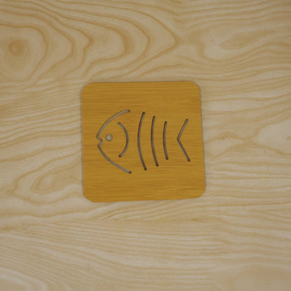 Square wooden fish-design coaster trivet 9