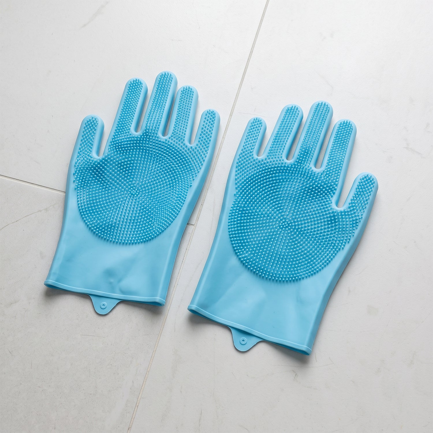 Reusable Silicone Cleaning Gloves with Scrubber Bristles for Kitchen (1 Pair)