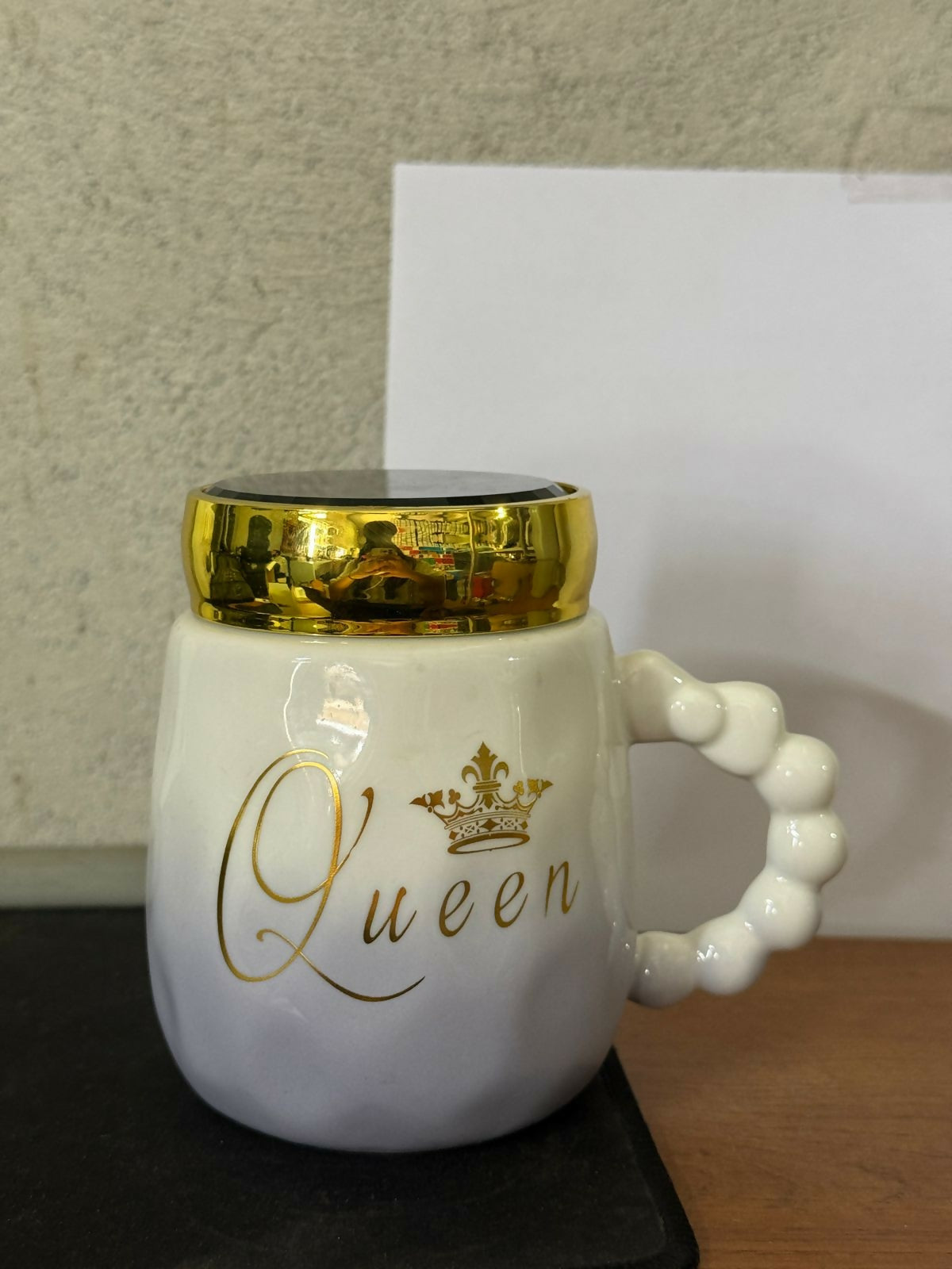 Queen Ceramic Mug with Lid & Beaded Handle Coffee Cup