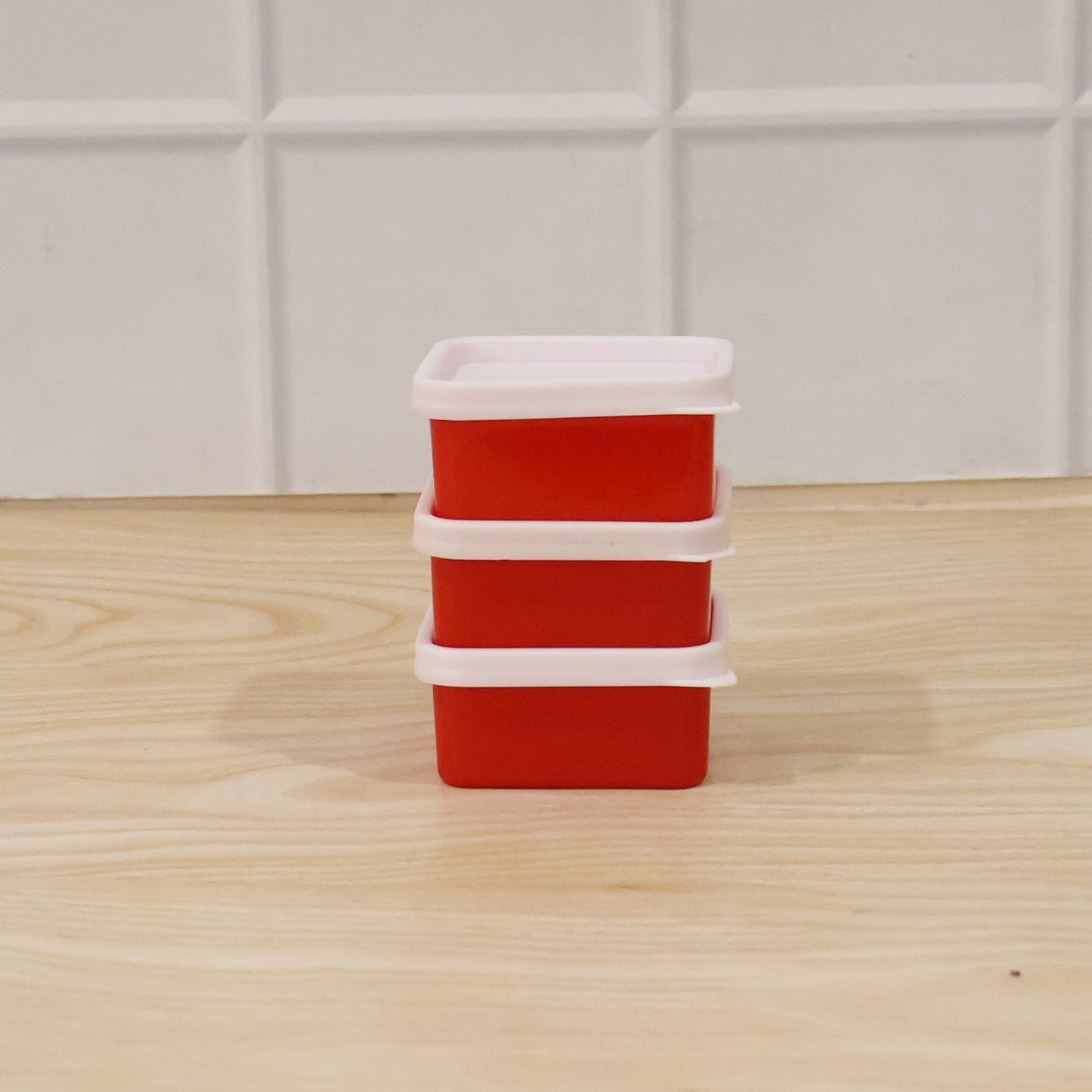 Plastic food box daily use