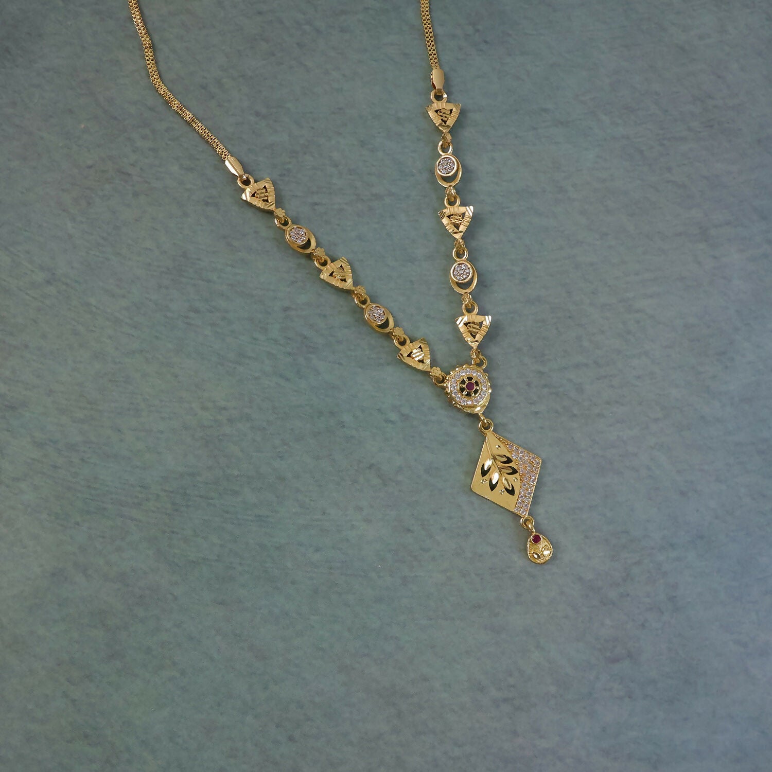 Beautifully crafted gold necklace set with detailed design
