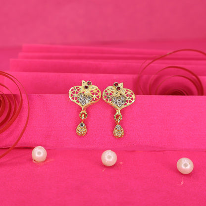 Heart Filigree Gold-Plated Stud Earrings with AD for women and girls