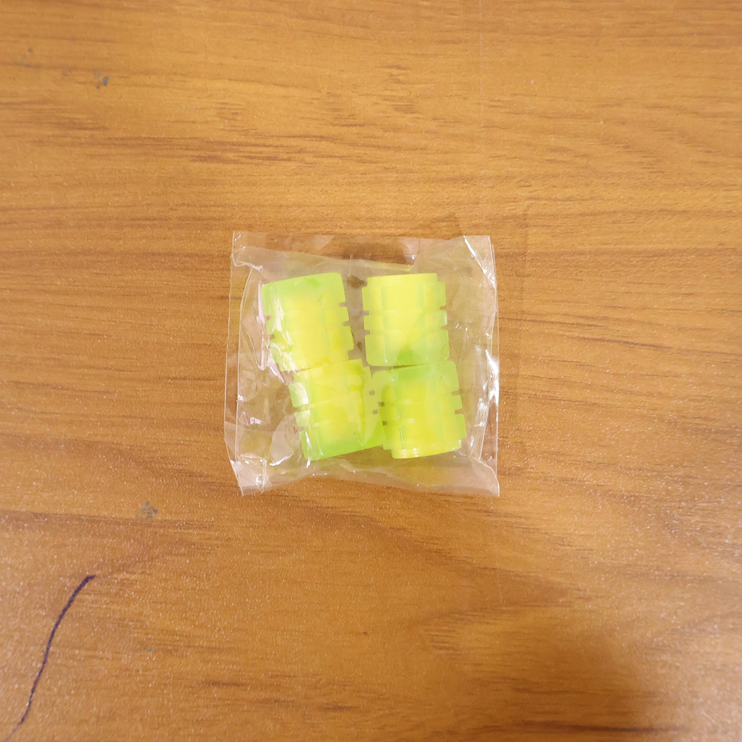 Luminous Tyre Valve Caps – Glow-in-the-Dark Air Stem Covers (4 Pcs / Mix Colour)