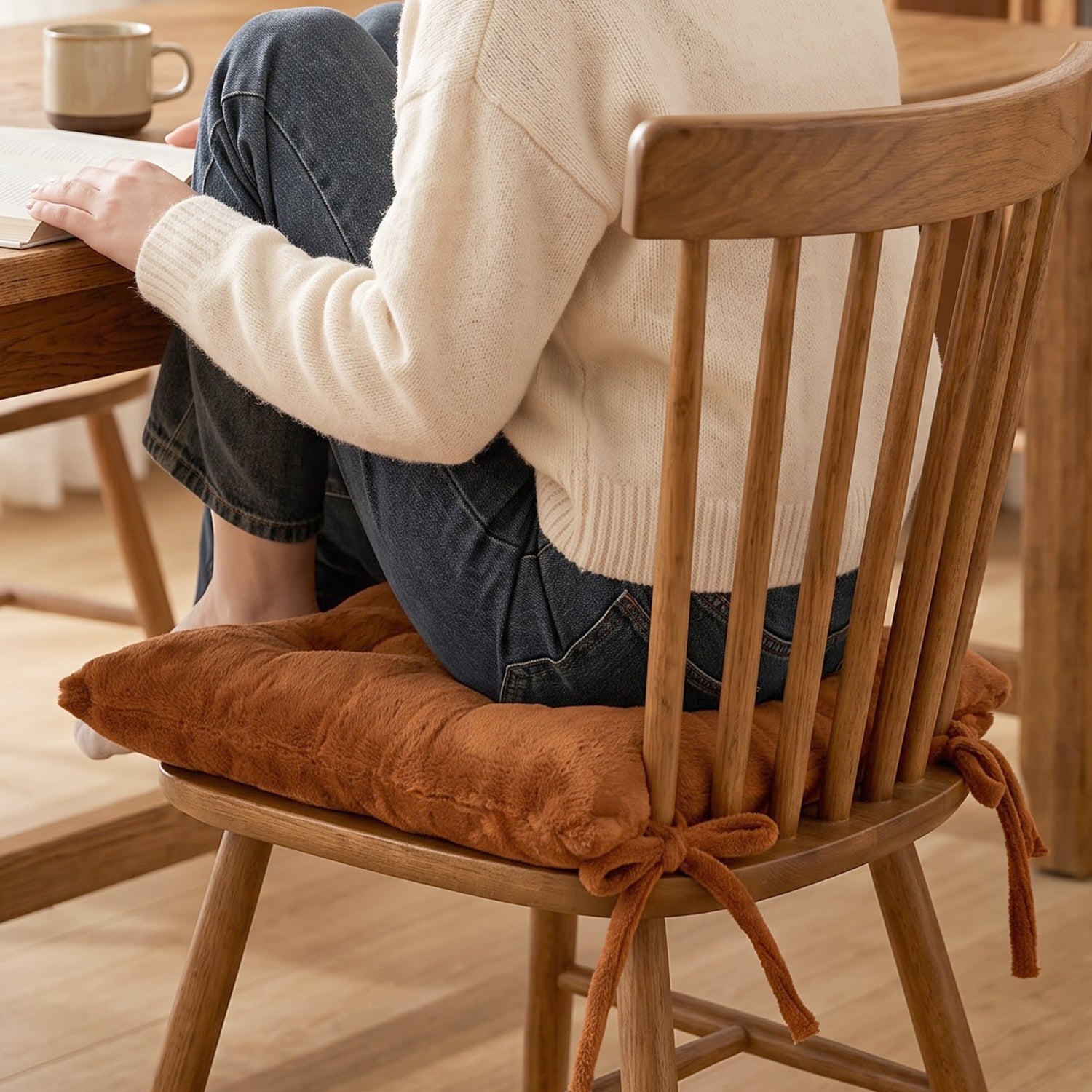 Comfortable Chair Cushion 38x38 Cm with Tie Straps Seat Pad (1 Pc)