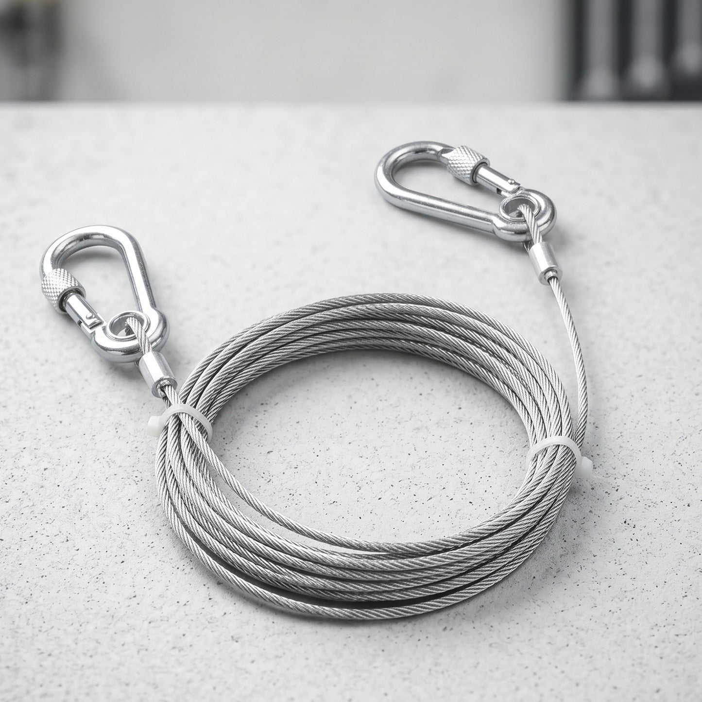 Versatile 5 meter stainless steel clothesline in use, effectively hanging laundry outdoors.