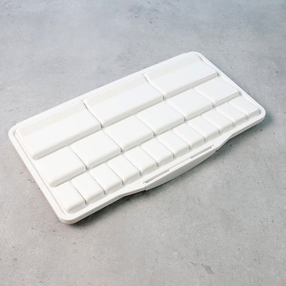 Khyati Airtight Colour Mixing Plate – Portable Folding Paint Palette with Silicone Seal