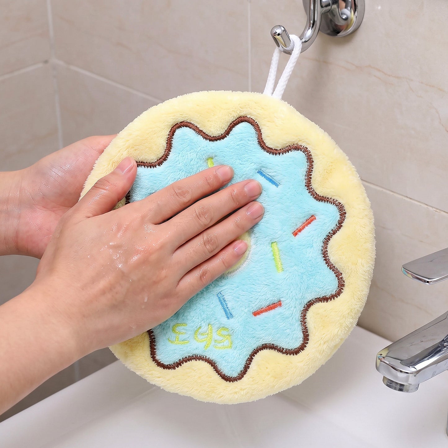 Cartoon Donut Microfiber Hanging Hand Towel Quick Dry Kitchen Cloth (1 Pc)
