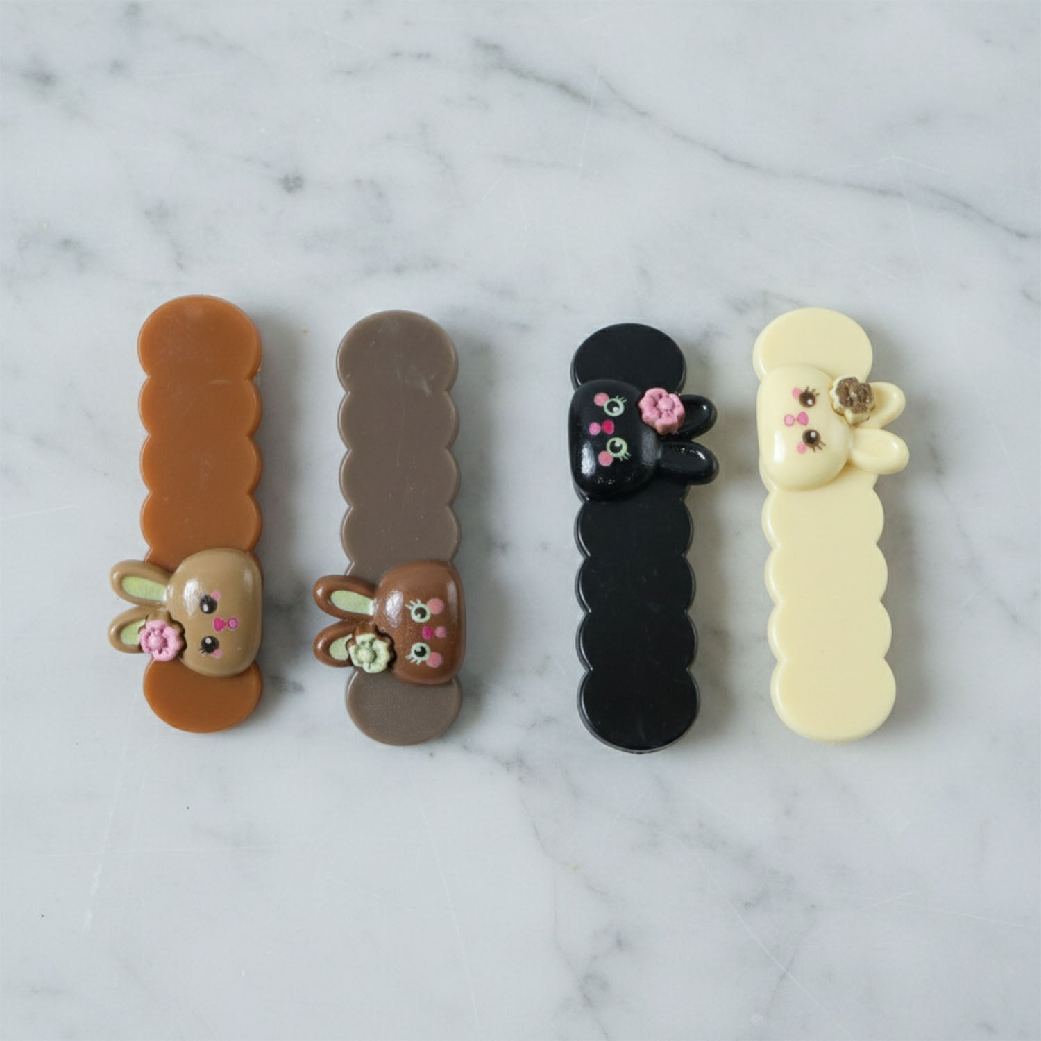 Decorative animal design hair pins